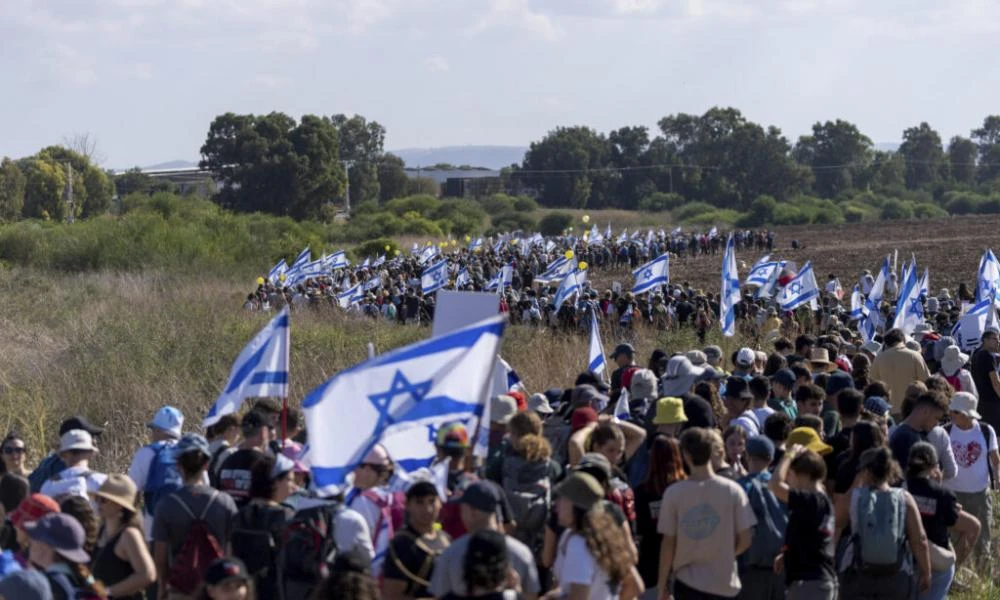 Πορεία συγγενών των Ισραηλινών ομήρων από το Τελ Αβίβ στην Ιερουσαλήμ